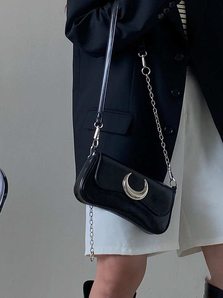 designer Niche Moon Bag Chain Underarm Bag for Women 2025 New Fashion Women's Bag Multi-use Baguette Bag Single Shoulder Crossbody Bag