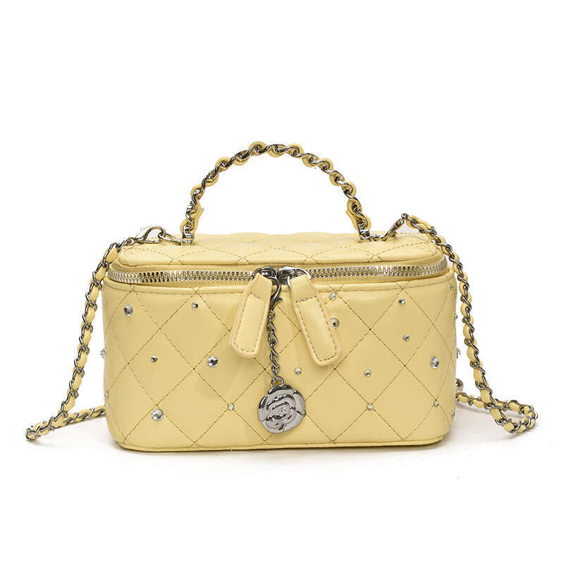 Fashion Quilted Chain Small for Women 2025 New High-end Shiny Diamond Box Stylish Shoulder Crossbody Bag Trendy