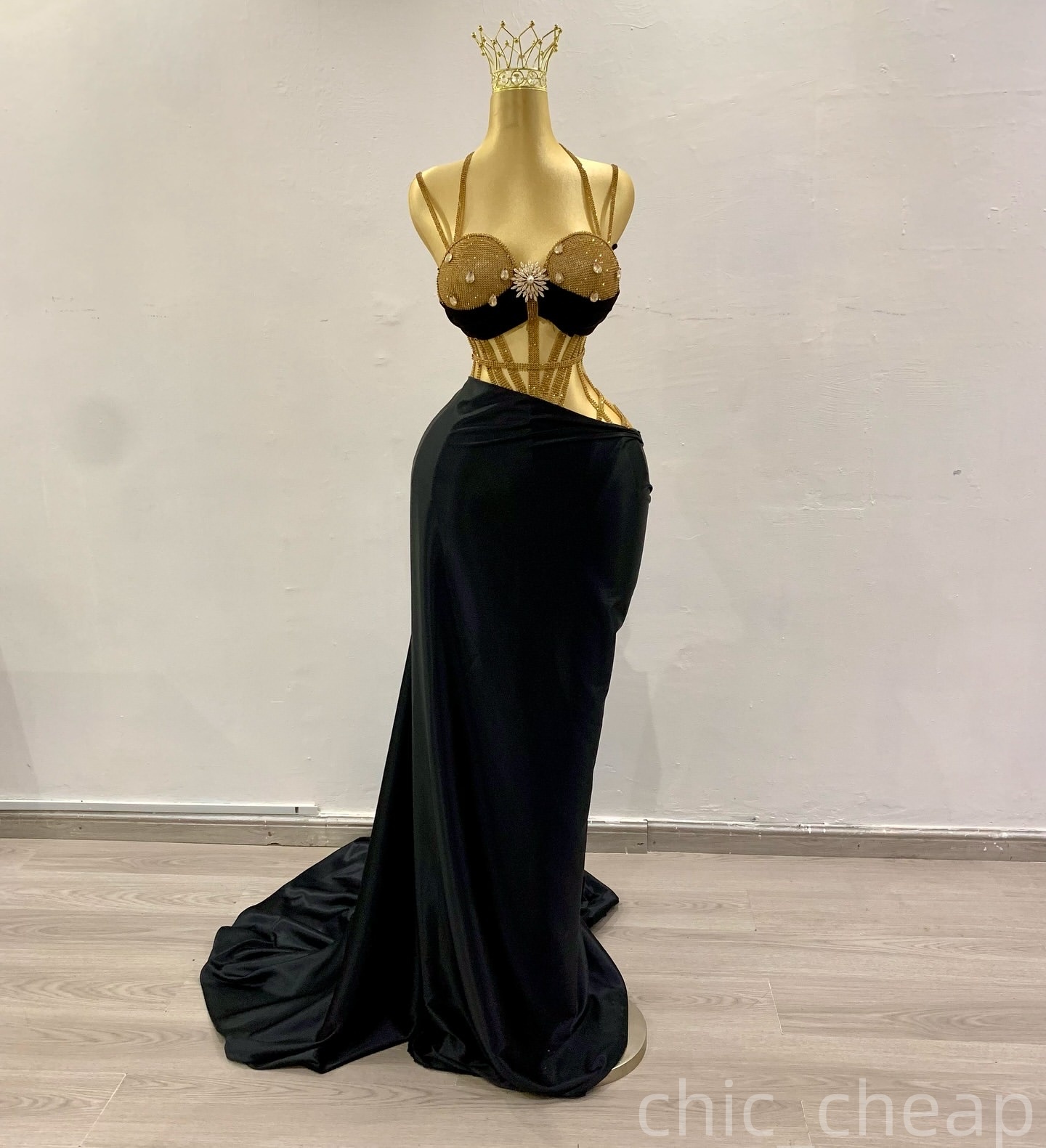 Black Mermaid Prom Dresses 2025 Crystals Velvet Spaghetti Evening Formal Party Second Birthday Engagement Gowns Plus Size Dress For Special Occasions