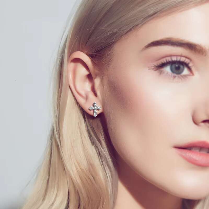 Simple 0.7ct Vvs Moissanite Stud Earrings 925 Sterling Silver Women Gift Mens Hiphop Moissanite Cross Earrings