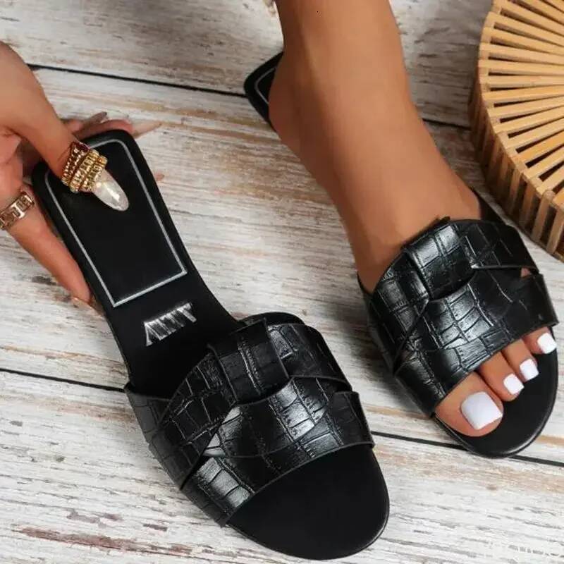 Ddmyoutdoor Designer Traf Woman Flat New Woven With Comfortable Casual Bottom Slippers Women S Shoes Beach outdoor shoes