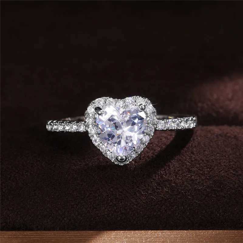 925 Sterling Silver Heart Ring for Women Exquisite Fashion Inlaid White Zircon Stones Wedding Ring Engagement Jewelry XJ250606