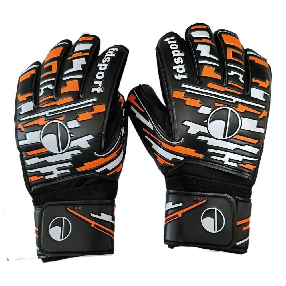 Anti Slip Goalkeeper Gloves Latex Protective Fingers Kids Football Goalie Gloves Soft Wear Resistant Game Goalkeeper GlovesXJ250606