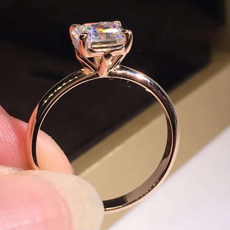 2023 New Arrivals Moissanite Engagement Ring 14k Lab Created Diamond Engagement Ring Women