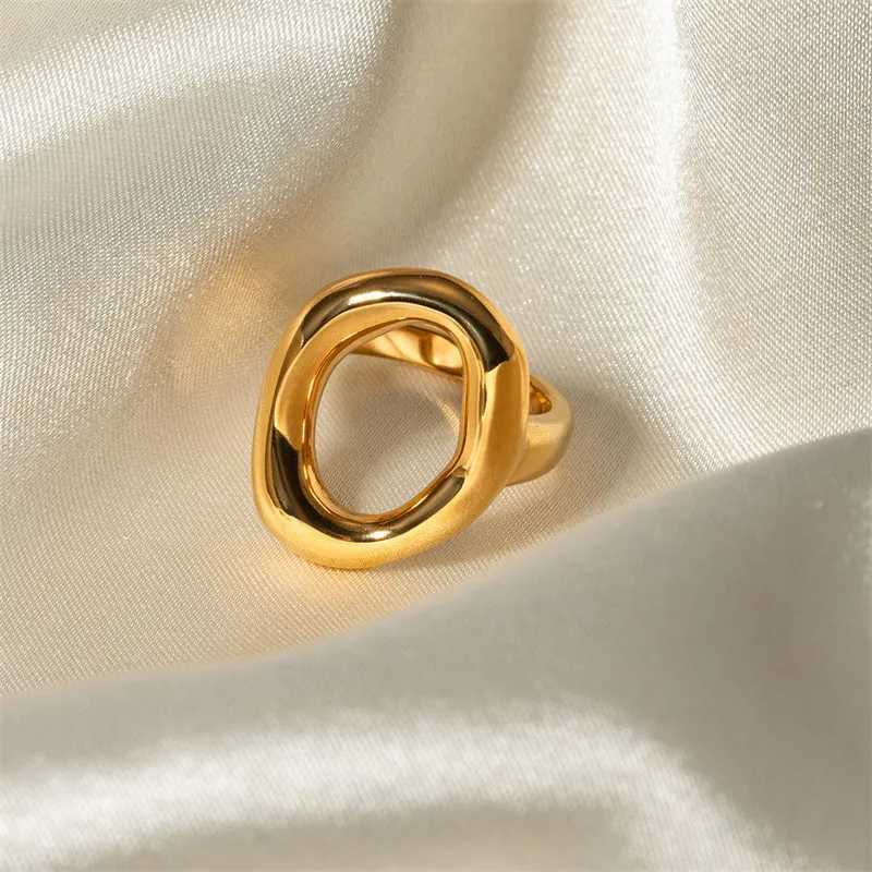 Stainless Steel Chunky Rings For Women Gold Color Waterproof Womens Hyperbole Large Ring Simple Geometric Aesthetic Female Ring W250606