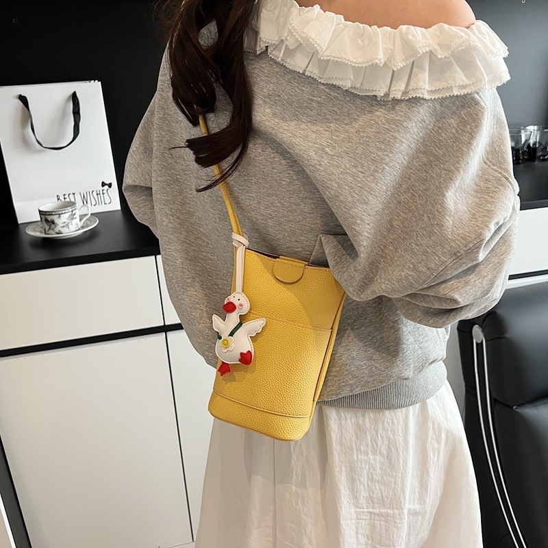 designer Korean Style 2025 New Casual Crossbody Phone Bag Ins Simple Fashion Shoulder Bag Cute Mini Bag for Women