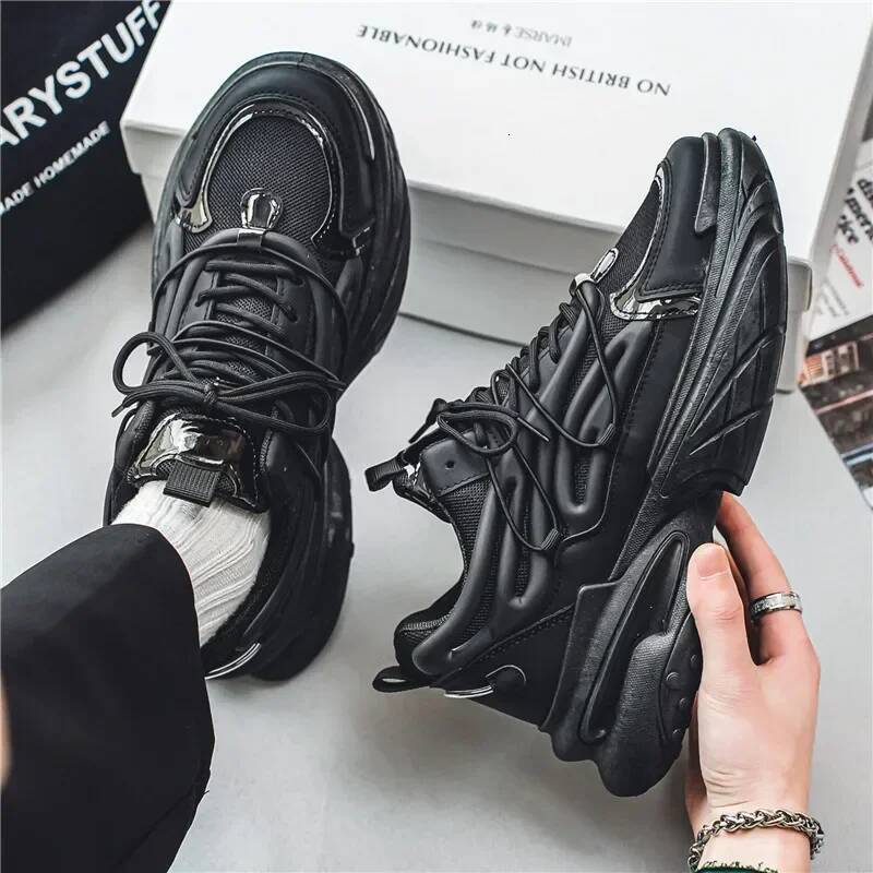 Ddmyoutdoor Men S New Summer Breathable Sports Shoes With Thick Soles And Elevated Mesh Red Fashionable Lace Up Outdoor Shoes