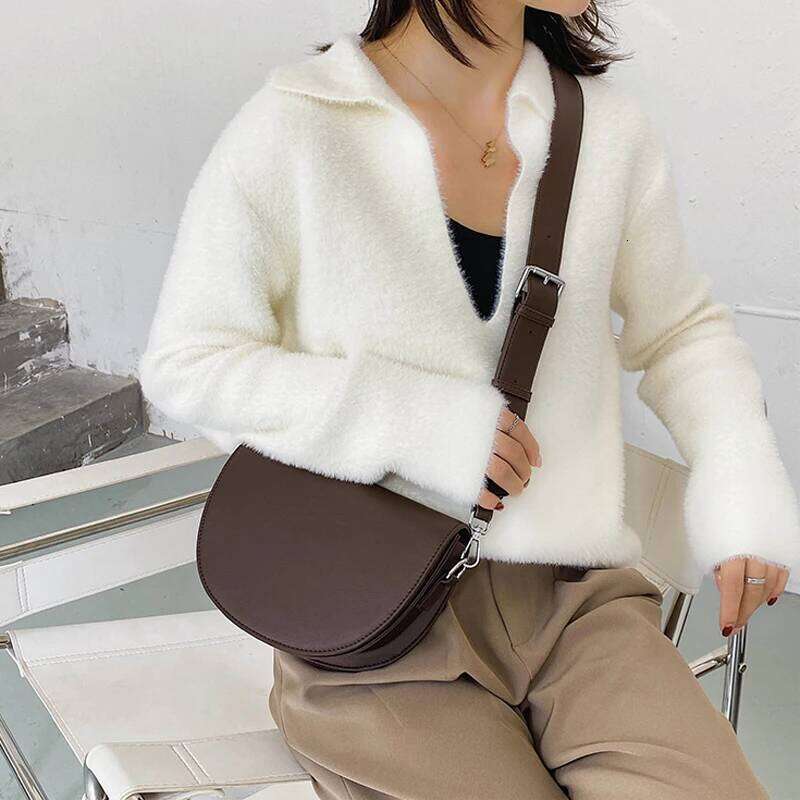 Women Shoulder Fashionable Semi-Circular Saddle PU Leather Retro Diagonal Cross Armpit Bag Popular Handbag Mobile Wallet