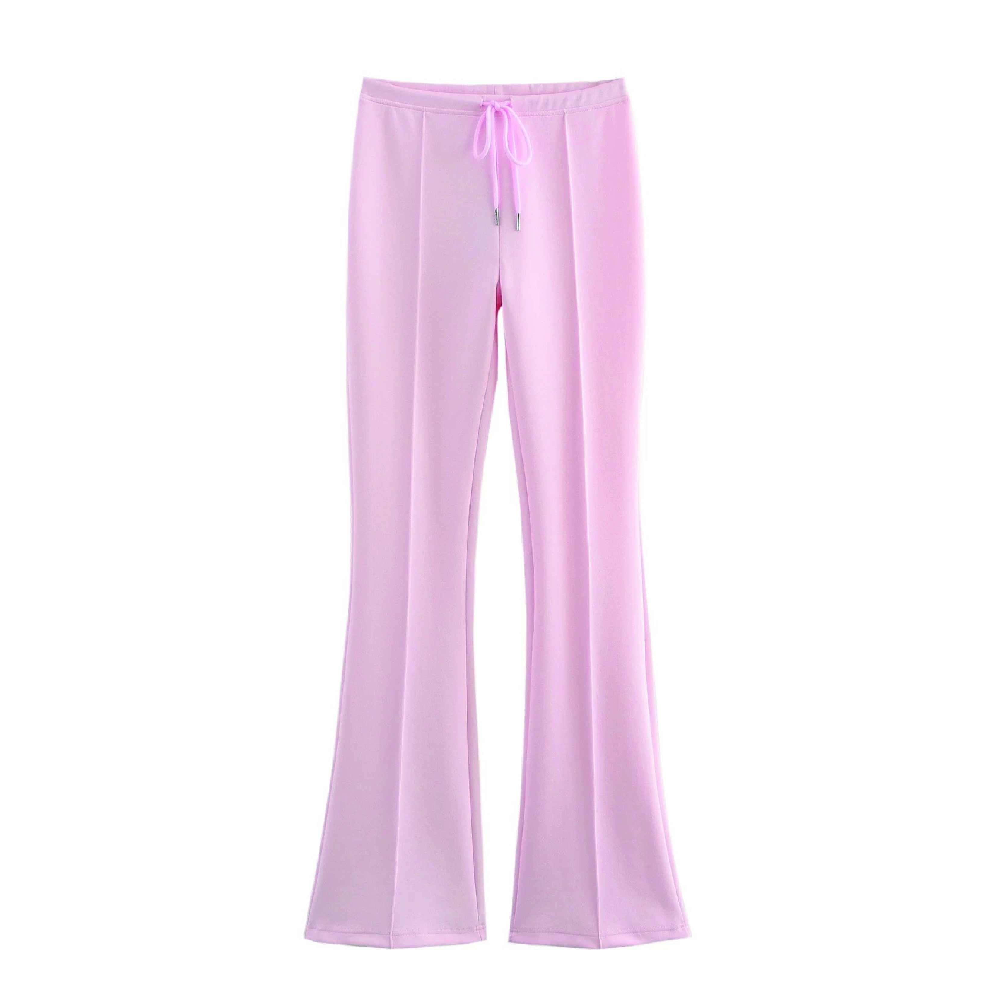 Slim-Fitting Womens Leisure Wear Ensemble Featuring Waist Cinching and Bell Bottoms Ideal for Daily Use and Travel Photography