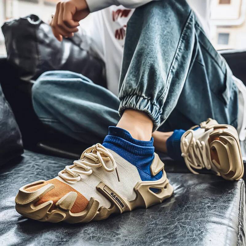 Ddmyoutdoor Hot Selling Fashion Summer Trainers Breathable Socks Running Sneakers Outdoor Sports Shoes Men Zapatillas Hombre Outdoor Shoes