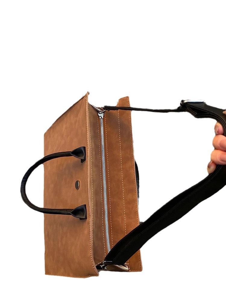 designer 2025 New Black Brother Same Style Autumn Summer Matte Retro Tote Bag Extra Large Capacity Handbag Single Shoulder Crossbody Large Bag