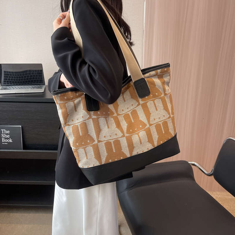 Large Capacity Canvas for Women, New Trendy Simple Style, College Student Tutoring Bag, Fashion Printed Crossbody Tote Bag