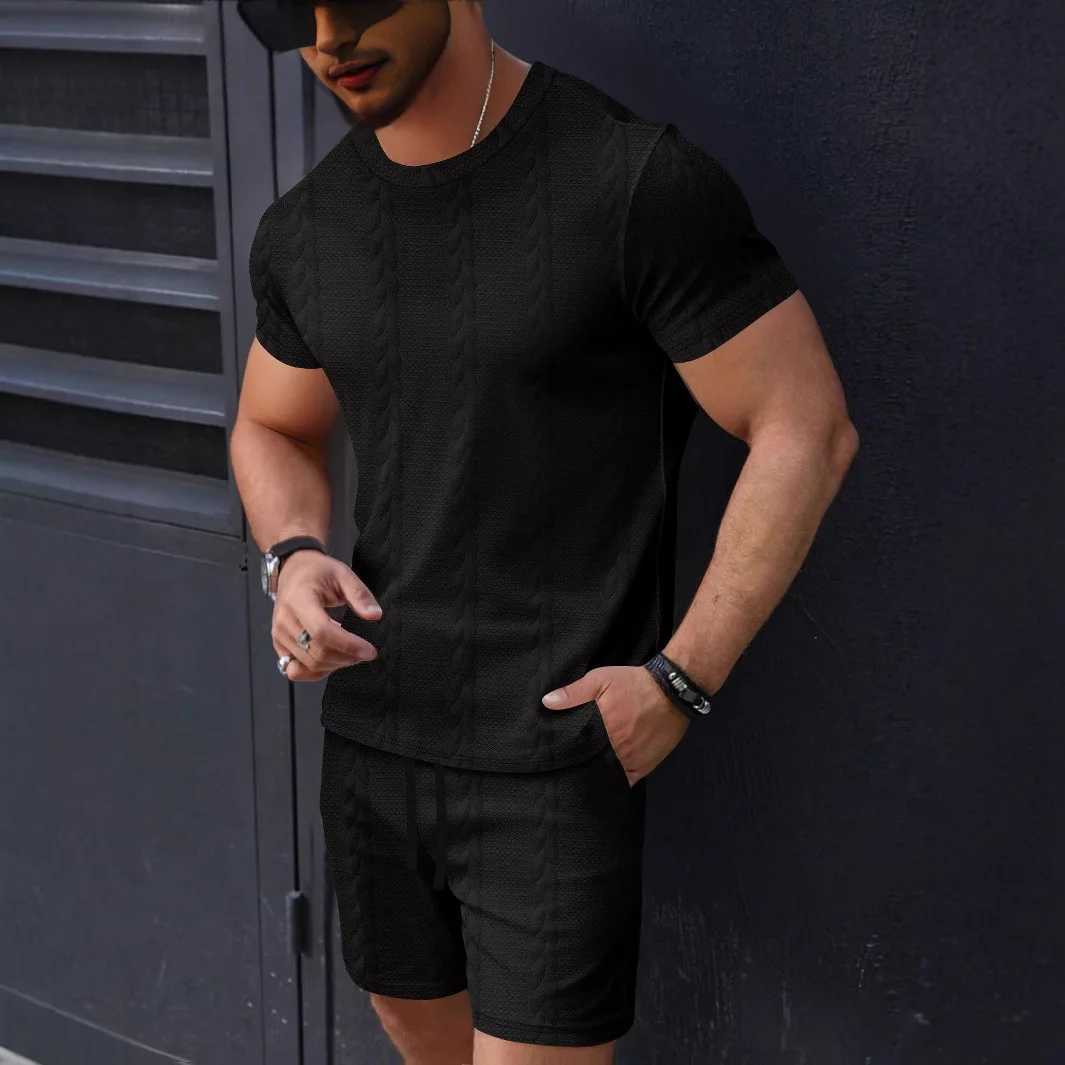 2025 Summer Fashion New Mens Solid Color Jacquard Set Casual Round-Neck Short-Sleeved Drawstring Shorts Two-Piece Set W250609