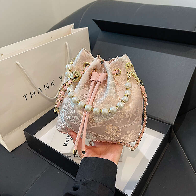 Chinese Style National Trend Bucket for Women, New Beaded Handheld Shoulder Bag, Elegant Versatile Trendy Chain Crossbody Bag