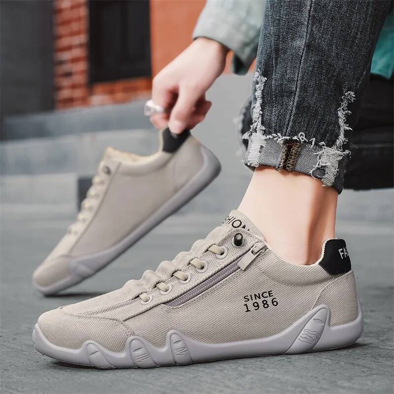 Ddmyoutdoor Canvas Men Spring Designer Sports Soft Sole Breathable Luxurious Trendy Casual Driving Shoes For Lazy People Outdoor Shoes