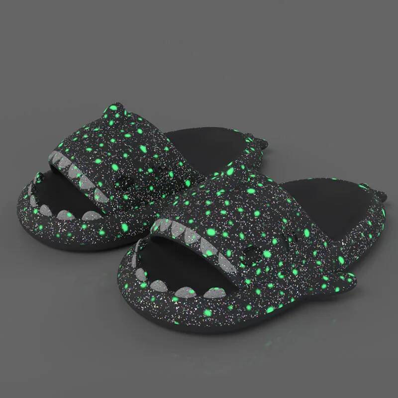 Ddmyoutdoor Women Luminous Starry Sky Shark Shape Femlae New EVA Slippers Couple Home Platform Cartoon Beach Sandals Chaussure Femme Shoes outdoor sho