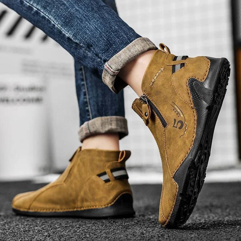 Ddmyoutdoor Casual Outdoor Anti Slip Ankle High Quality Sneakers Man Flat Bottomed Short Boots Shoes For Men Outdoor Shoes