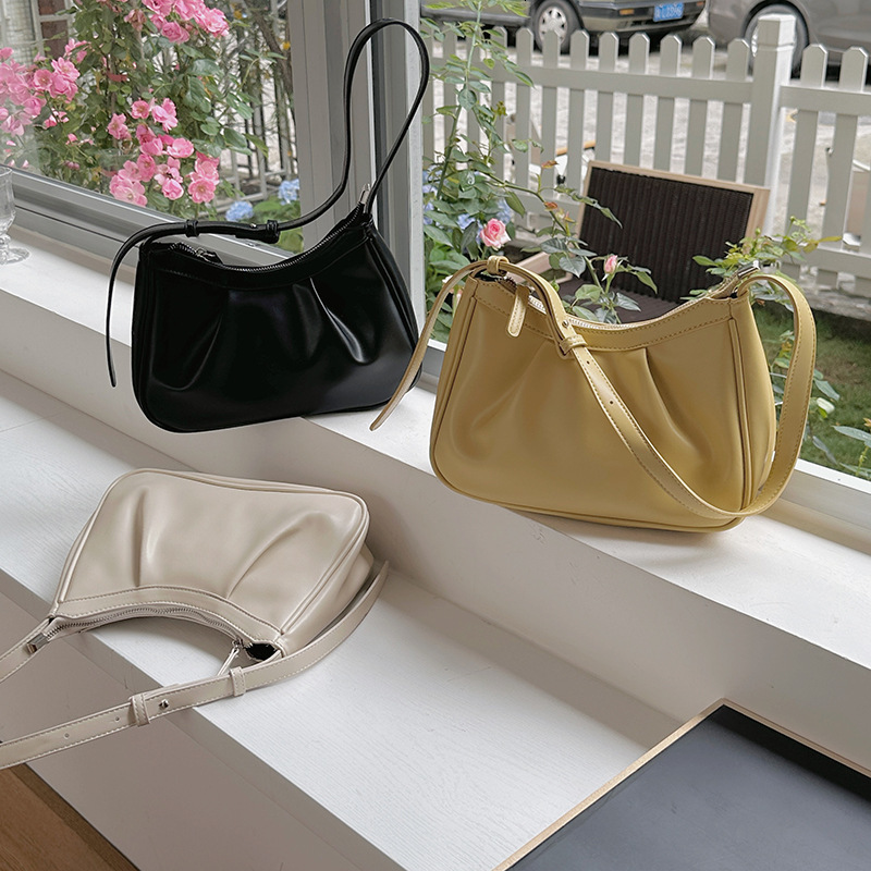 designer Korean Style High-End Single Shoulder Crossbody Bag for Women 2025 New Ins Pleated Cloud Dumpling Baguette Underarm Bag