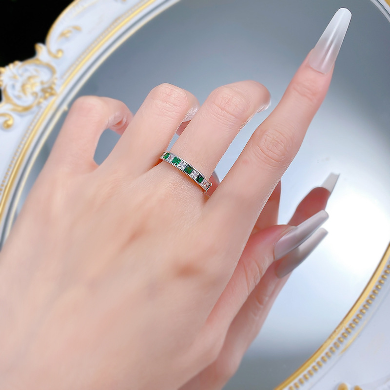 2025 Choucong Elegant Top Sell Luxury Jewelry Handmade Real 100% S925 Sterling Silver Princess Cut Emerald Lab Moissanite Diamond Party Promise Lady W