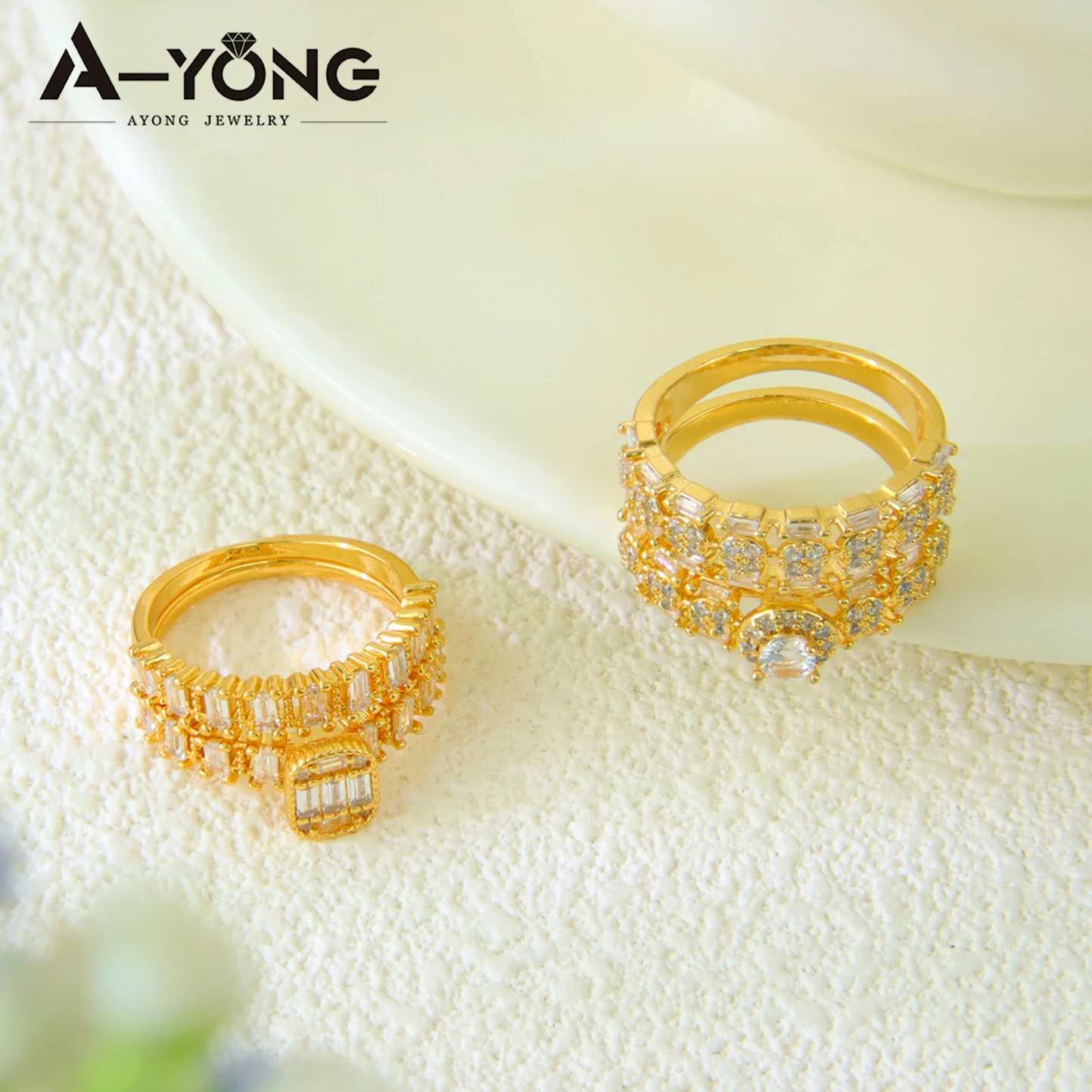 Luxury Dubai Gold Color Couples Rings 21k Gold Plated Elegant Italian Cocktail Ring Saudi Women Wedding Party Jewelry Gifts W250606