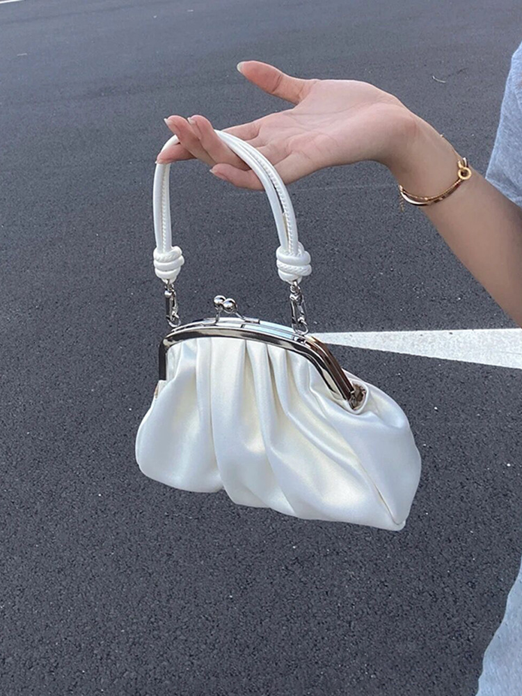 designer 2025 Summer New Cute Girl Pleated Clip Bag Niche High-end Chain Bag Handbag Crossbody Bag Dumpling Bag