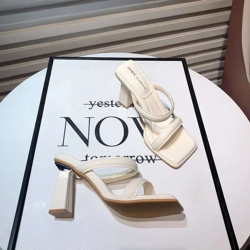 High-Heeled Shoes Lady Square heel' Slides Block 2025 Summer Soft Designer Flat Rubber Fabr