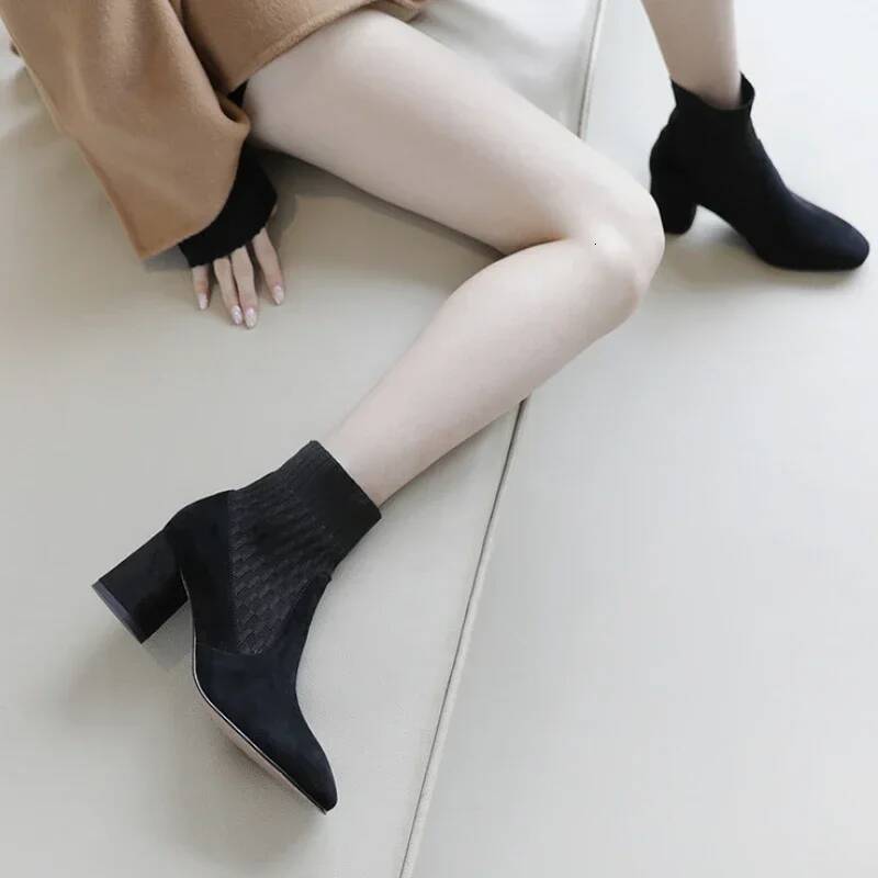Ddmyoutdoor Pointed Ankle Winter New Casual Medium Heel Knitted Sock Boots Women Faux Suede Female Heels Outdoor Shoes