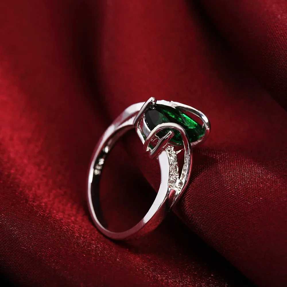 925 Sterling Silver Green Crystal Water Droplets Rings For Women Size 7 8 Fashion Christmas Gifts Engagement Wedding Jewelry XJ250606