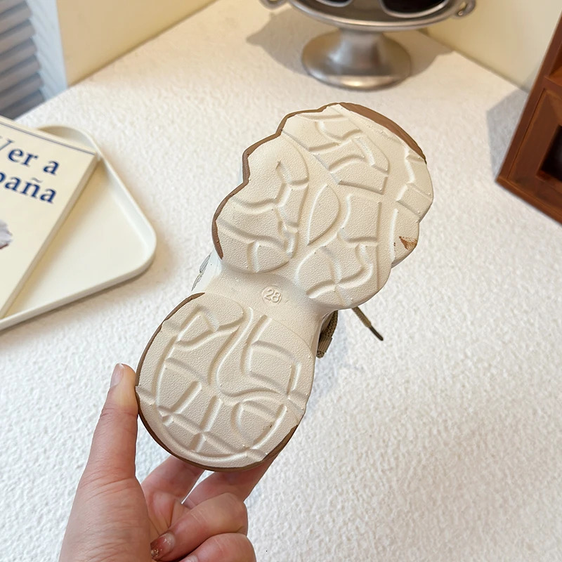 Spring Collection Breathable Mesh Sports Shoes for Boys Girls AntiSlippery n 250604z