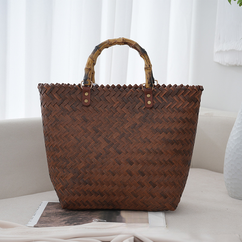 Top quality brand high-quality new style free designer bag retro bamboo handle woven bag fashionable and casual simple shopping handbag brand new free