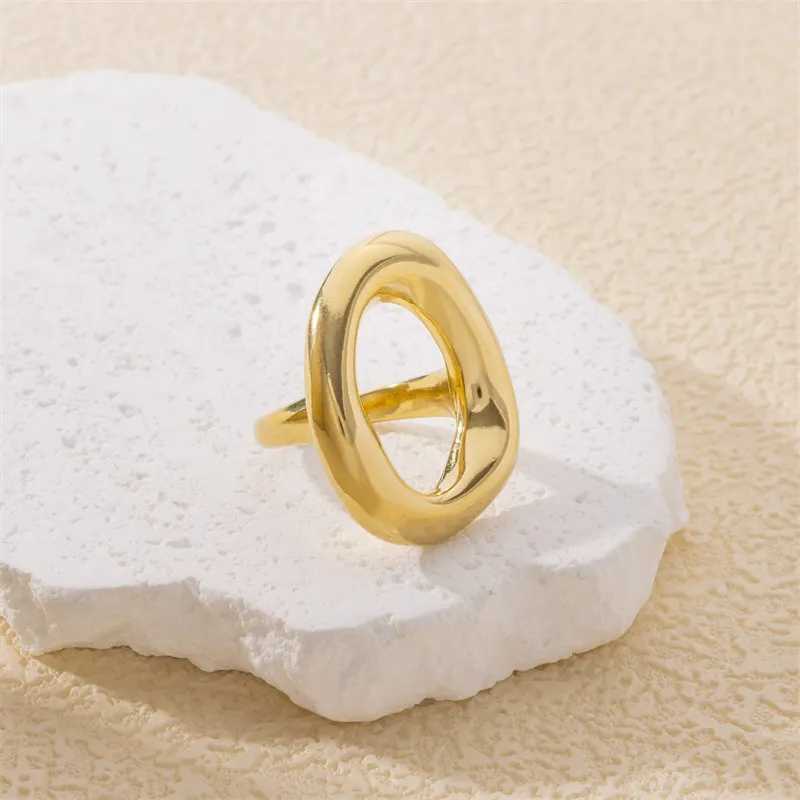 Stainless Steel Chunky Rings For Women Gold Color Waterproof Womens Hyperbole Large Ring Simple Geometric Aesthetic Female Ring W250606