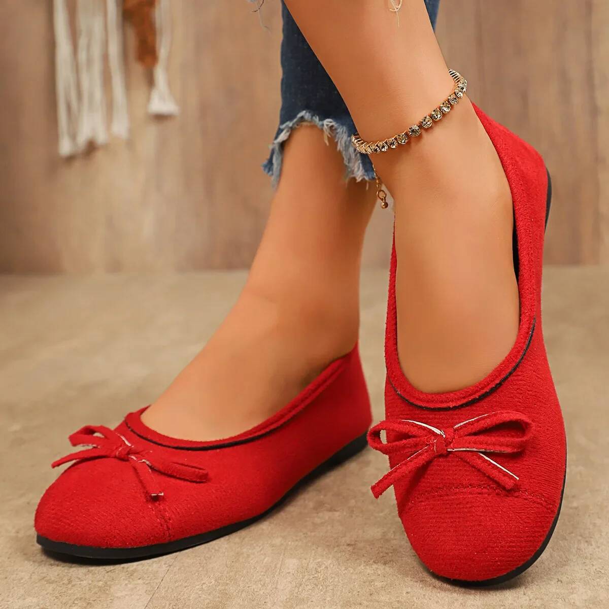 Ddmyoutdoor Round Toe Retro Woman Red Suede Casual Flat Fashion Shallow Slip On Ladies Elegant Ballerinas Shoes Soft Sole Flats Outdoor Shoes