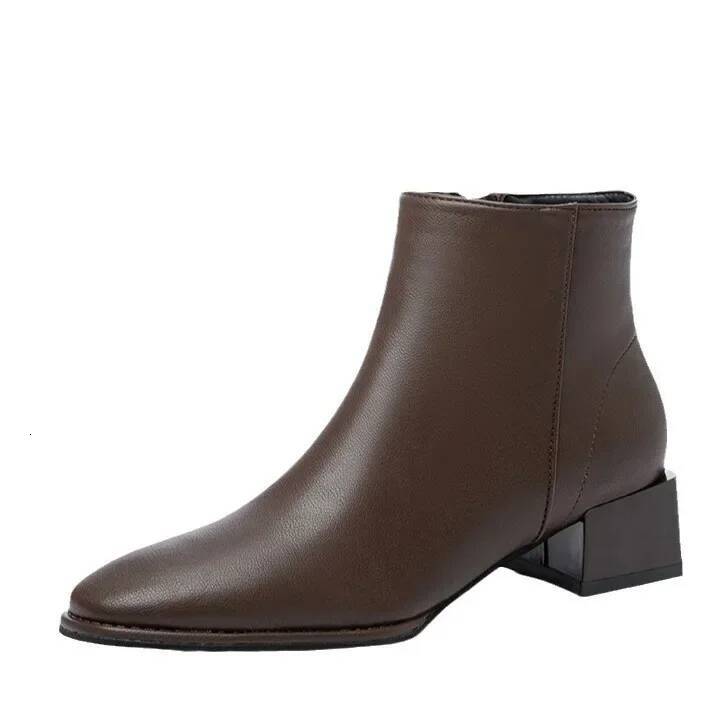 Ddmyoutdoor Women S Ankle British Style New Pointed Boots Low Heel Anti Slip Zipper Outdoor Work Shoes Botas Mujer Outdoor Shoes