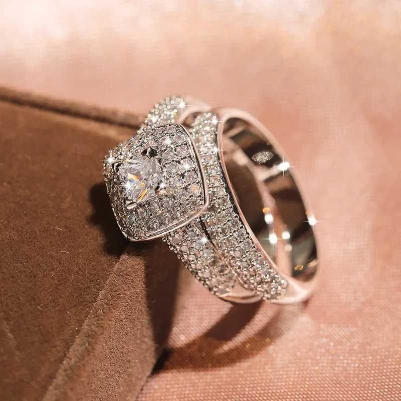 Full of Diamond Micro-inlaid Couple Princess Square Diamond Ring European and American Fashion Luxury Engagement Ring for Women XJ250606