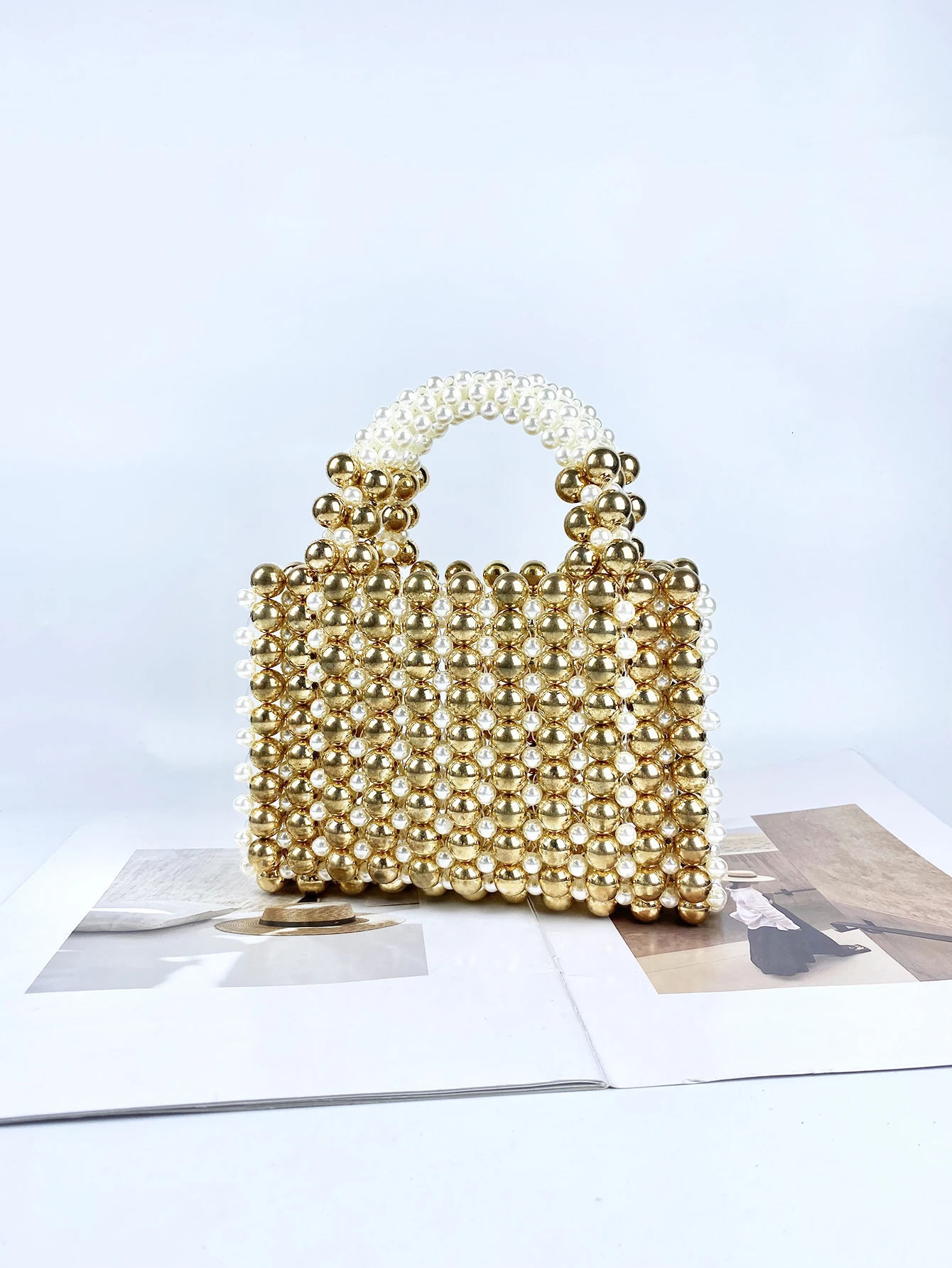 Advanced mobile phone bag with gold round beads acrylic handheld beaded handmade womens bag fashionable casual dinner bag 250606