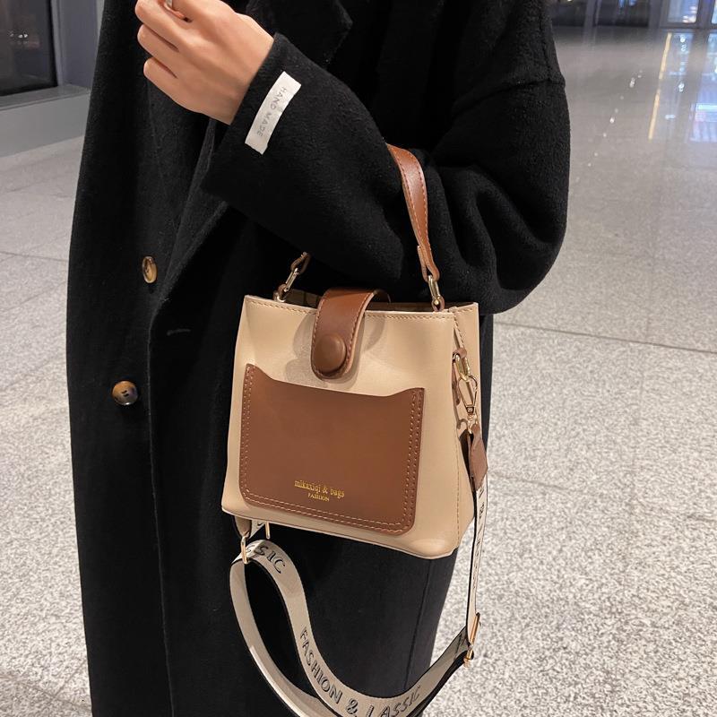 designer Versatile Retro Bucket Bag 2025 New Trend Summer Fashion Handbag Shoulder Bag Crossbody Bag for Women