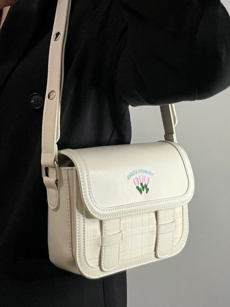 designer Girls' Academy Style Cute Cambridge Bag Tofu Bag Student Casual Versatile High-end Crossbody Bag Shoulder Underarm fashion bag