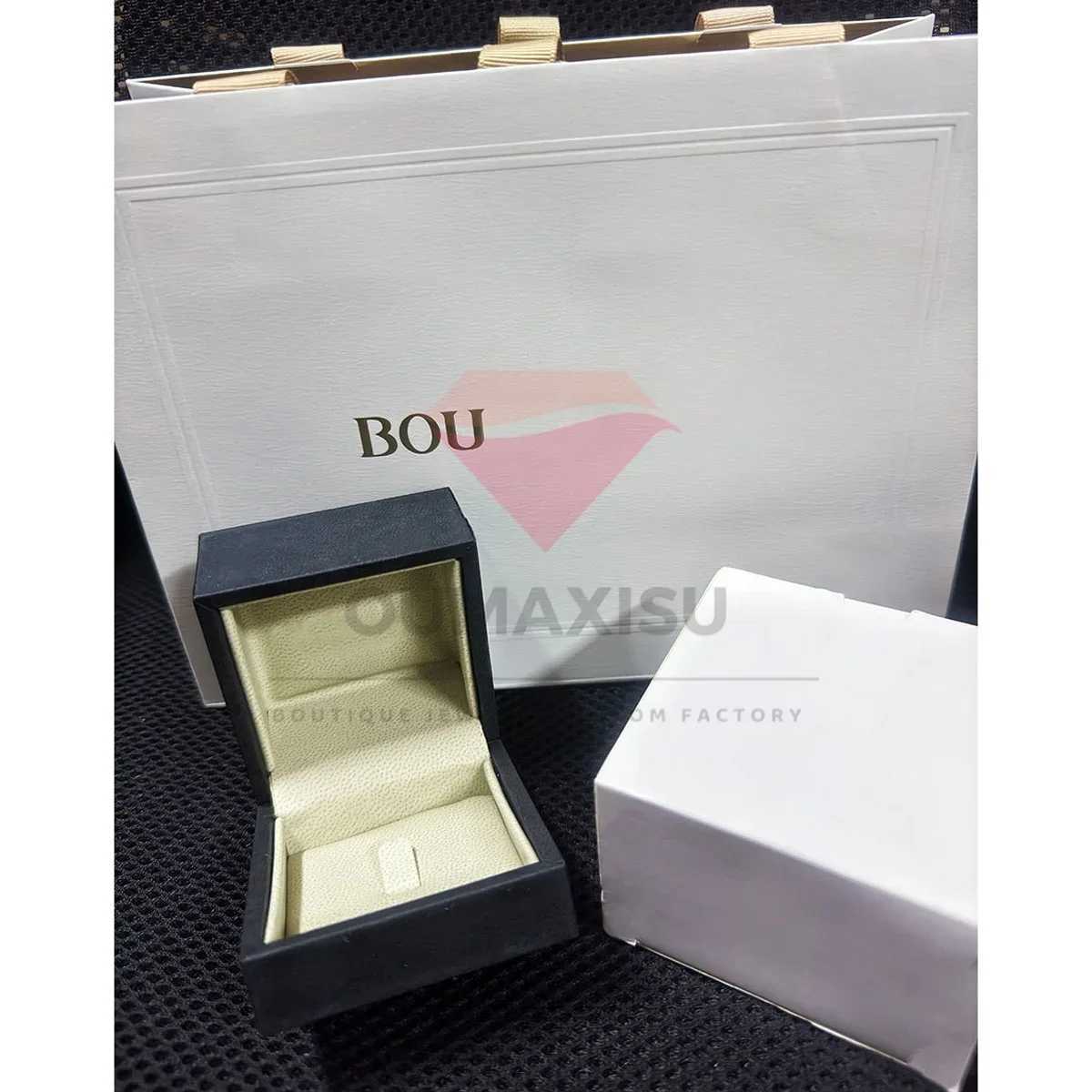 Luxurious and Fashionable French Style S925 Zircon Ring Paired with A Multifunctional Jewelry Gift Box for The WorkplaceXJ250606