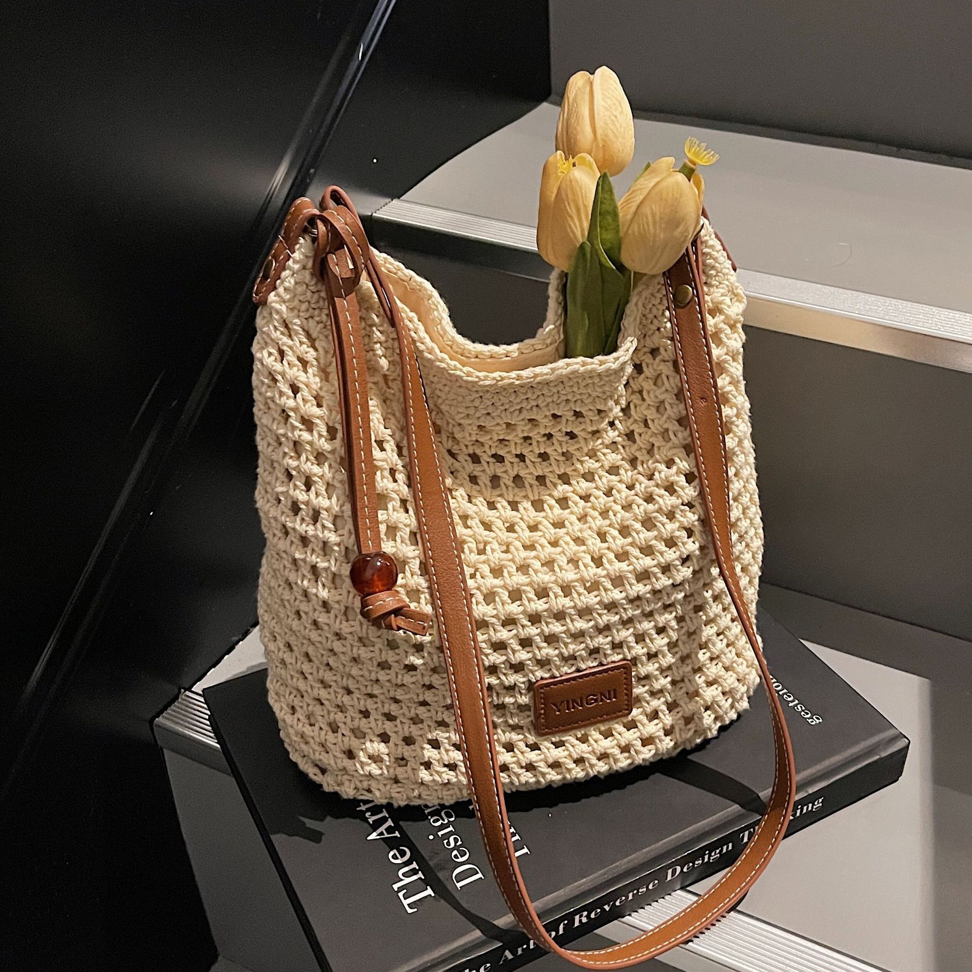 designer High-End Large Capacity Cotton Woven Bag for Women 2025 Spring Summer New Handheld Bucket Bag Commuter Crossbody Bag