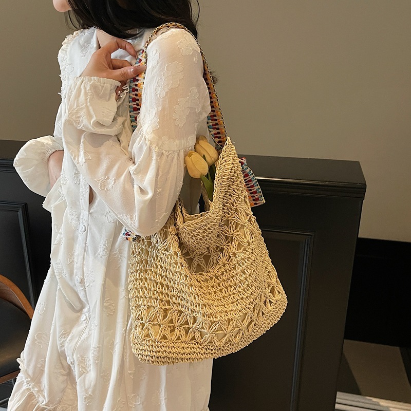 designer Vacation Style Beach Straw Bag for Women 2025 New Lazy Style Woven Bag Large Capacity Fashionable Shoulder Underar