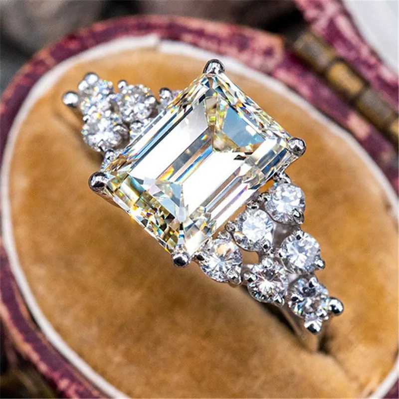 925 Silver White Square Cubic Zirconia Wedding Band Ring for Women Luxury Trendy Engagement Eternity Jewelry Female Accessory XJ250606