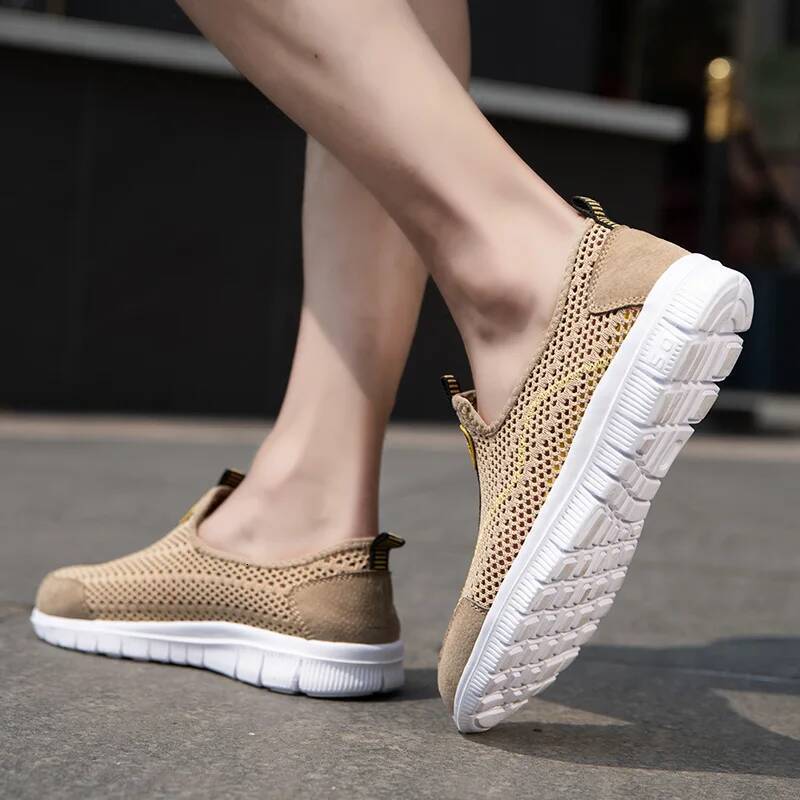 Ddmyoutdoor Summer Men Sneakers Hollowed Out Classic Casual Breathable Mesh Jogging Without Straps Lightweight Walking Shoes Tenis Masculino Outdoor S