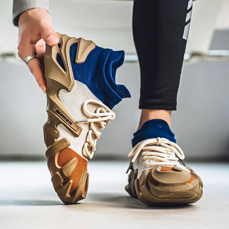 Ddmyoutdoor Hot Selling Fashion Summer Trainers Breathable Socks Running Sneakers Outdoor Sports Shoes Men Zapatillas Hombre Outdoor Shoes