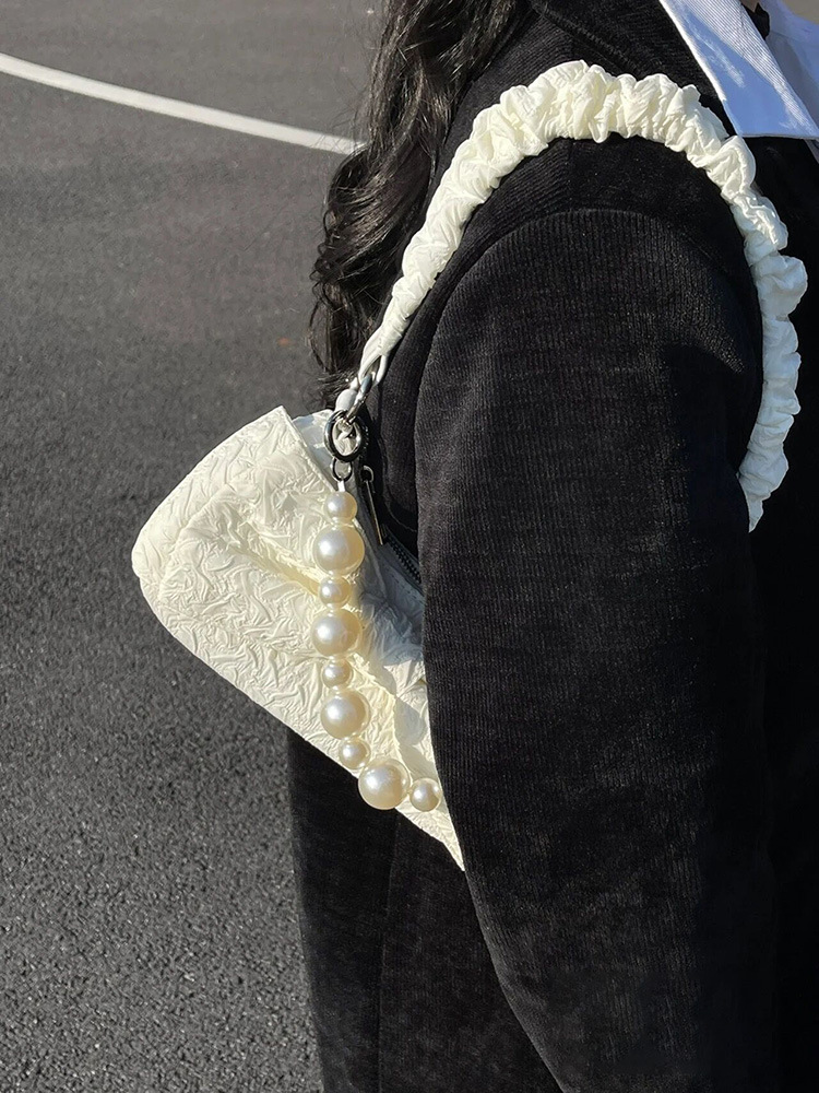 designer Underarm Bag for Women, Autumn Ins Super Popular Bowknot Pearl Chain Bag, Niche Handbag, Pleated Shoulder Crossbody Bag