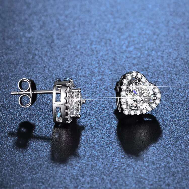 JS Moissanite Earrings S925 Silver New Simple Atmosphere Heart-shaped Love Factory Wholesale