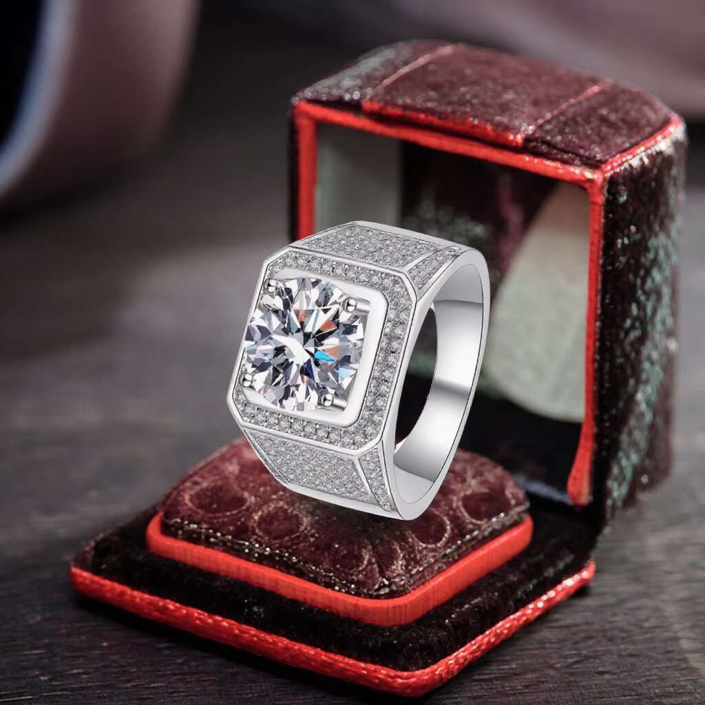 925 Sterling Silver Classic Overbearing Mosan Diamond Male Ring Fashion Star 5 Ct Wide Diamond Ring Manufacturers Wholesale