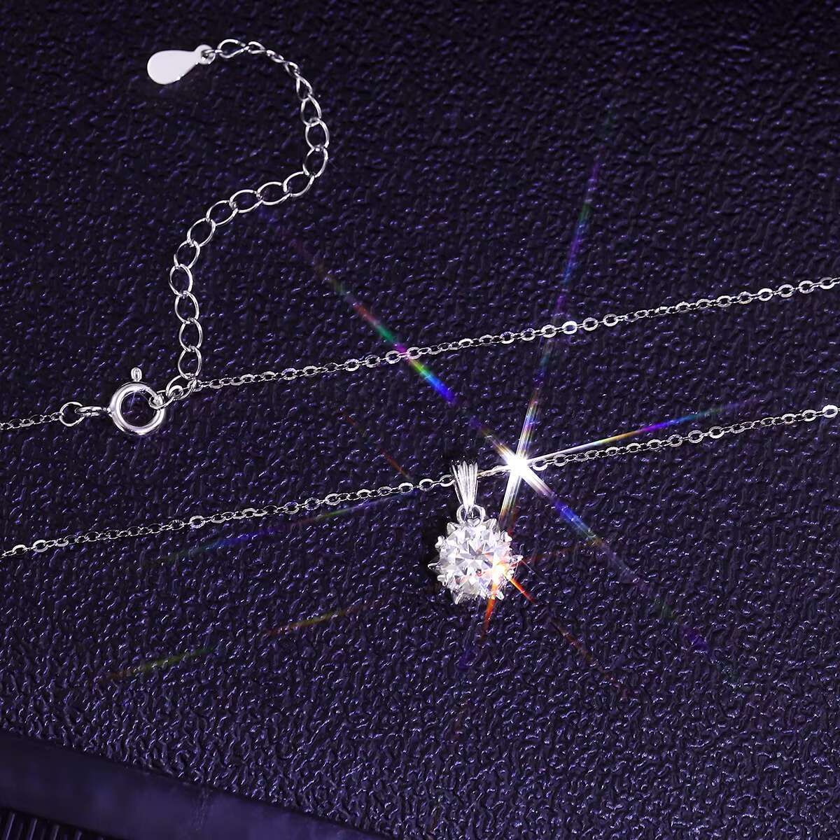 Wholesale Jewelry Classic 925 Sterling Silver Round Diamond Pendant Necklace D VVS Moissanite Flower Necklace Women