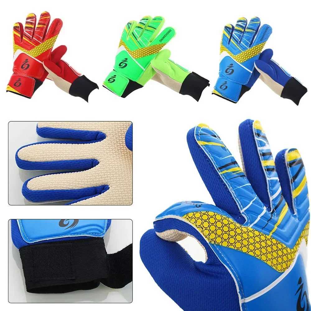 1Pair Children Soccer Goalkeeper Thick Gloves Soccer Teenager Breathable Antislip Gloves Football Training Latex Wear Resistance XJ250606