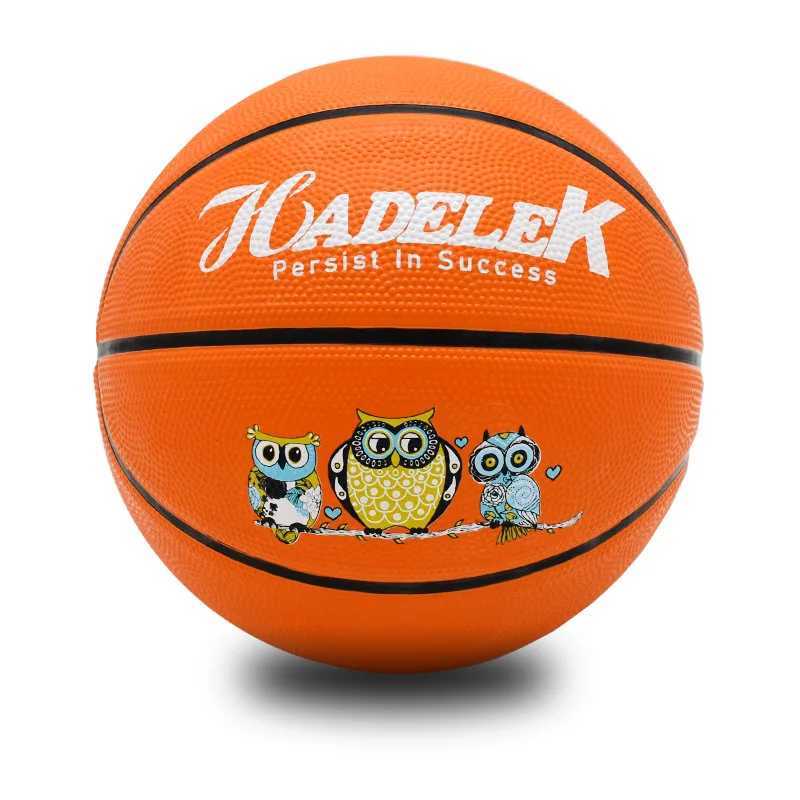 Size 7 Rubber Basketball Wear-resistant High Elastic Good Hand Feel Basketball Dribbling Training Competition Ball XJ250606