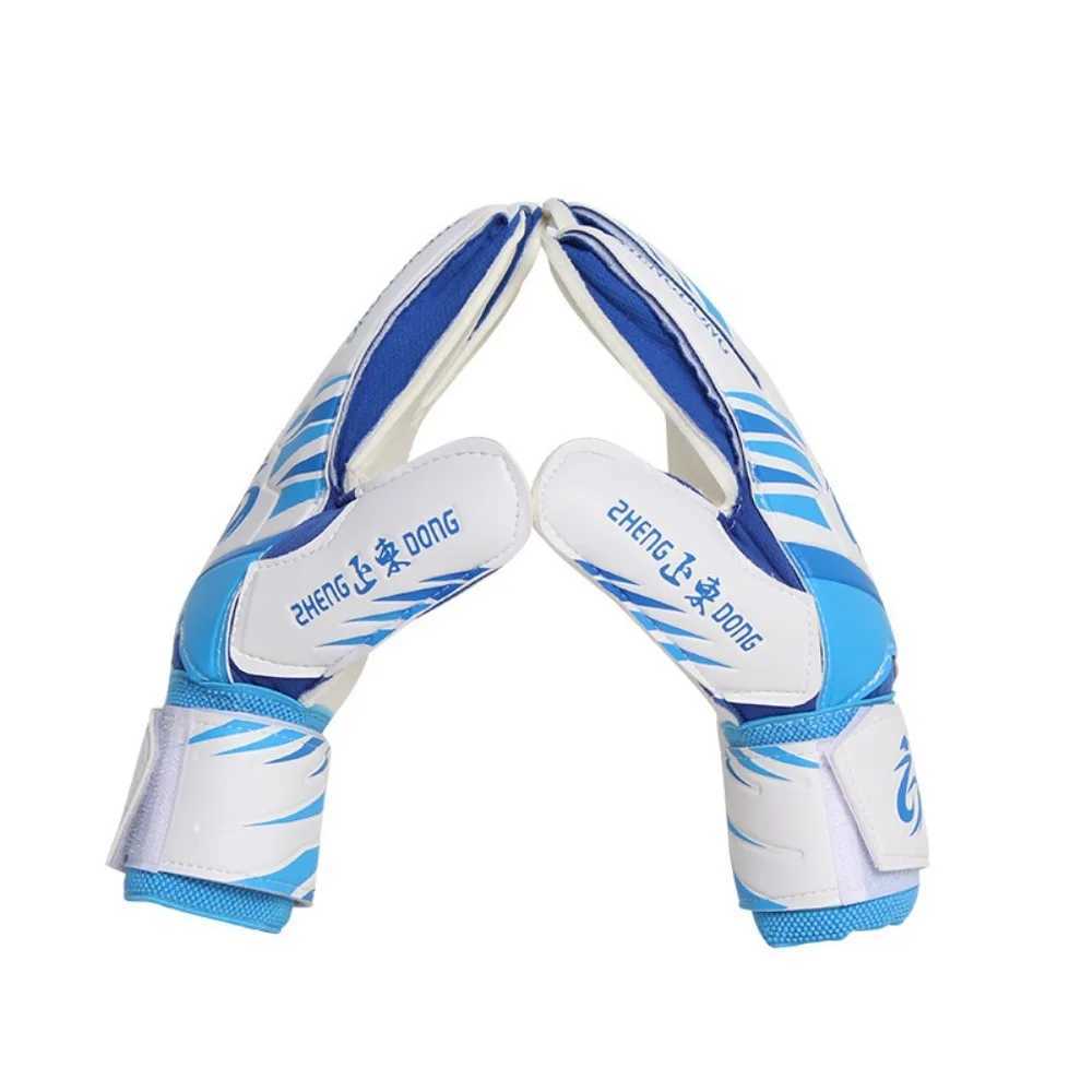 1 Pair of Wear-resistant Football Gloves Anti-slip Excellent Goalkeeper Gloves Thick Latex Non-Slip Goalkeeper Training GlovesXJ250606